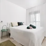 Апартаменты Parculuiapart Near Romexpo, Herastrau Park, Free Parking Ev & Hybrid *