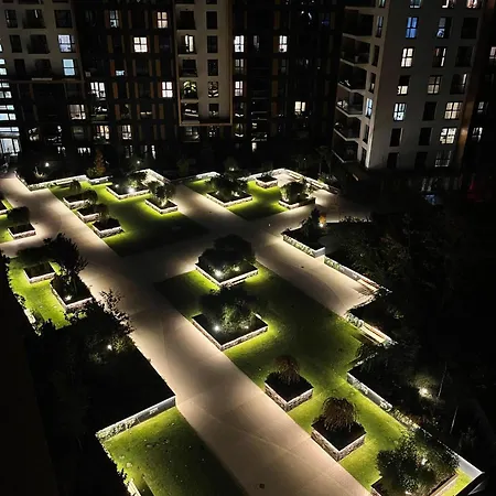 Parcului20 Near Romexpo, Herastrau Park *