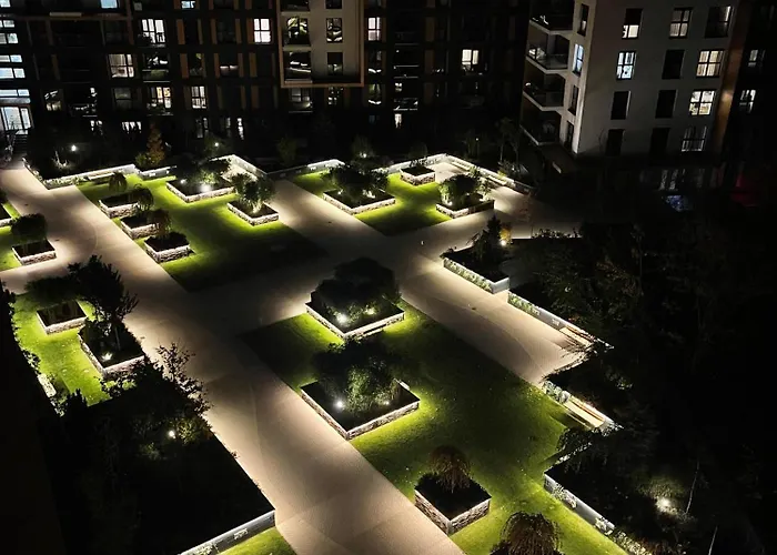 Parcului20 Near Romexpo, Herastrau Park *