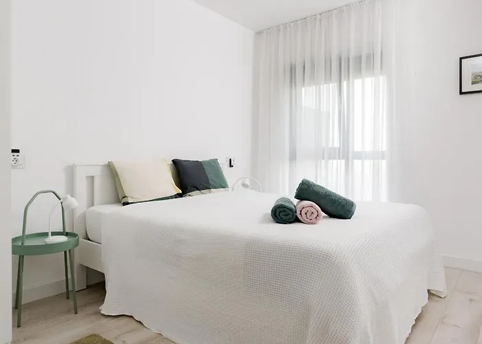 Parcului20 Near Romexpo, Herastrau Park *